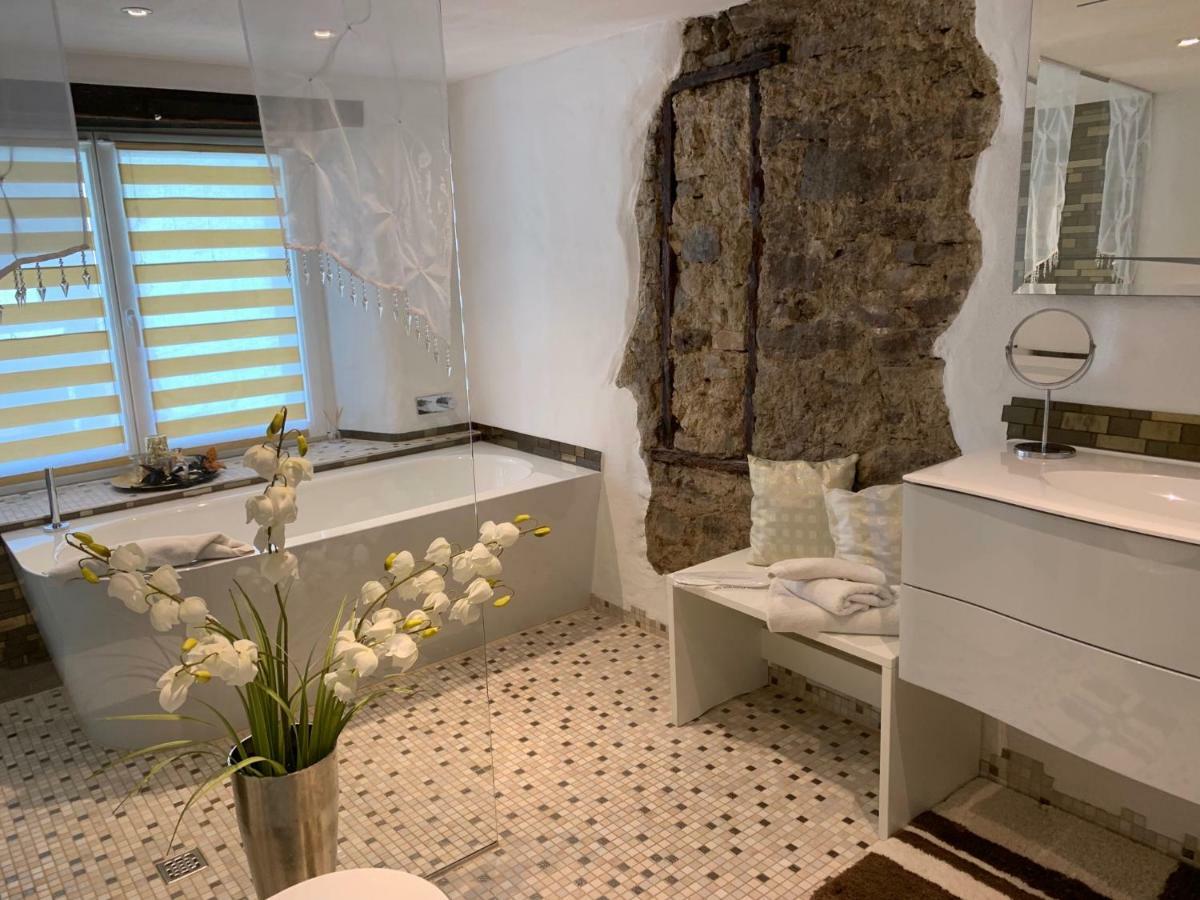 Luxus Domizil Apartment วิลลิงเงน-ชเวนนิงเงน ภายนอก รูปภาพ